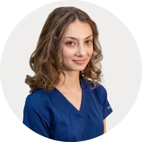 Gianna, Dental Assistant